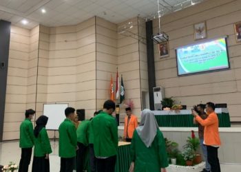 Suasana Pelantikan LK FEBI, Aulau Febi, Kamis (03/02/2022) pagi.